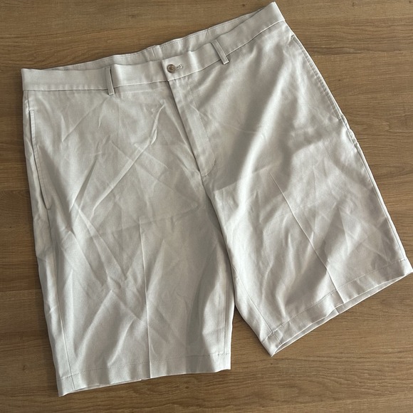 Walter Hagen Essentials Mens Golf Shorts Business Casual Khaki Size 38 - Picture 1 of 6